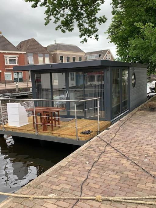 Unique New Houseboat Moored 4 Apartamento Zwartsluis Exterior foto